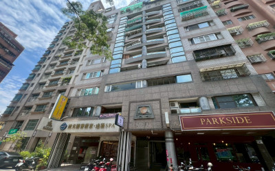 R14巨蛋捷運站旁優質套房｜480萬入住漢神巨蛋生活圈，步行捷運、富國公園就在樓下