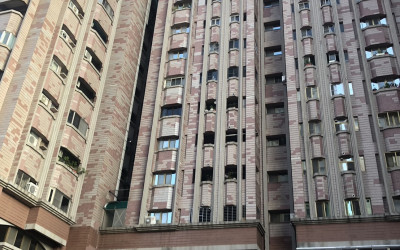 高雄三民區三房推薦｜九如路綠園道旁大樓＋車位，免整理直接入住