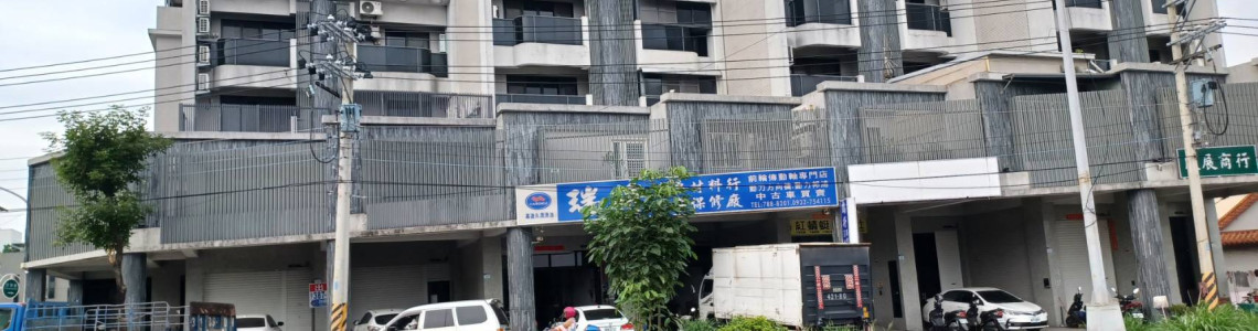 大寮仁德路三角窗雙併透天四樓出租