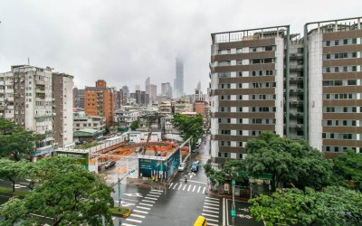 房市低迷、為何房價沒大跌？ 他曝「三方力道」較勁導致