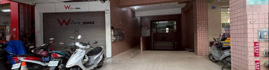 自由明誠商圈大坪數金鑽店面出租｜北高雄蛋黃區84坪稀有店面